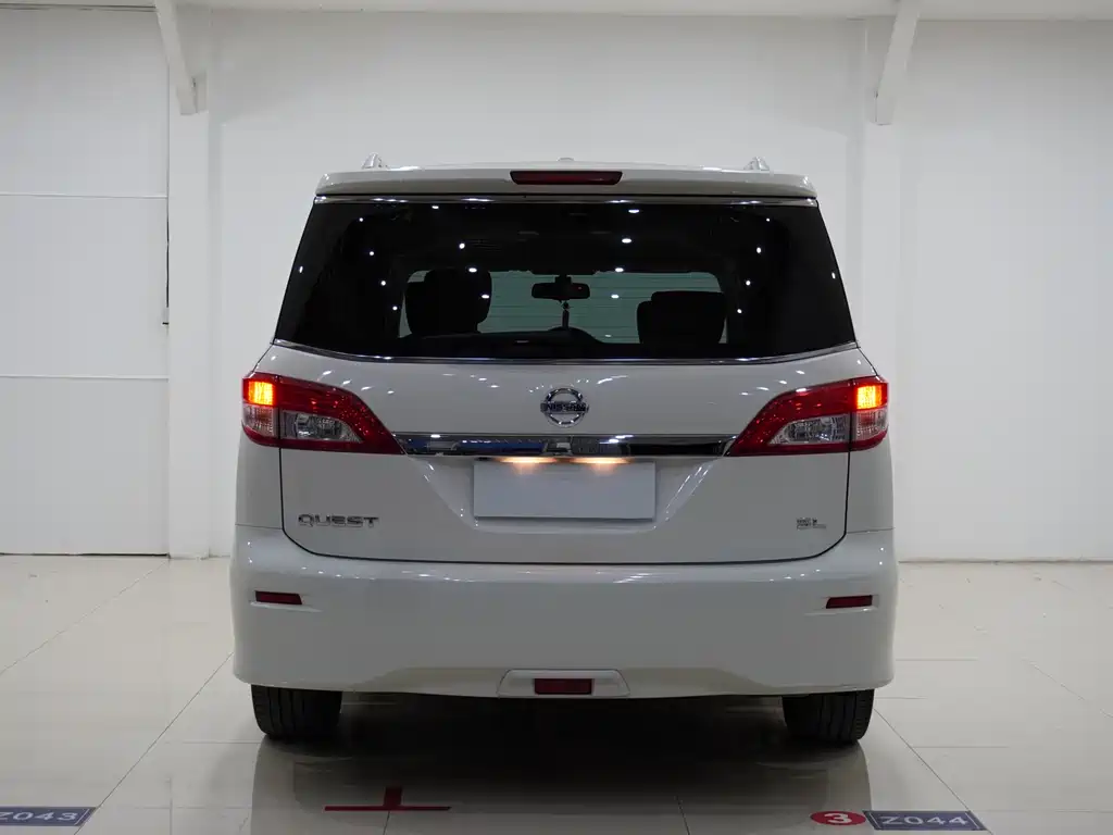 Nissan Quest 2015 3.5L SL