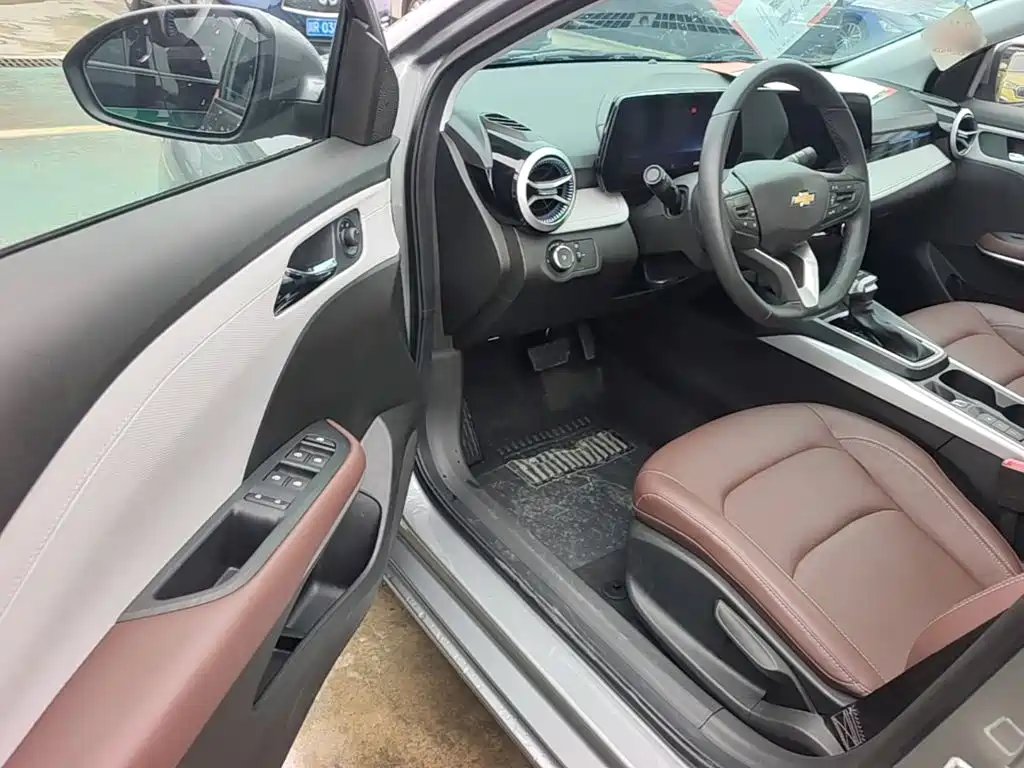 Chevrolet Monza — миниатюра 16