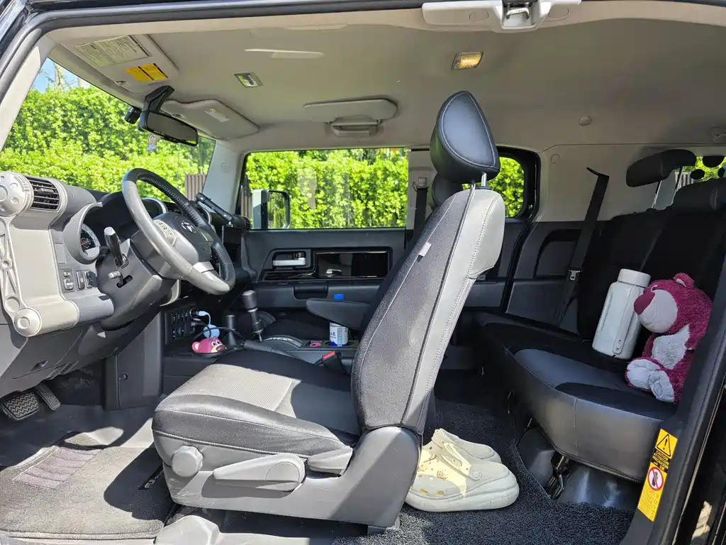 Toyota FJ Cruiser FJ 2011 4.0L
