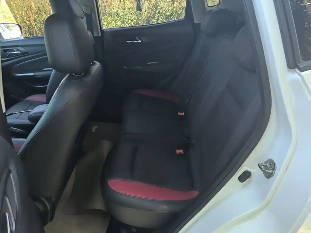 Changan CS15 — миниатюра 17