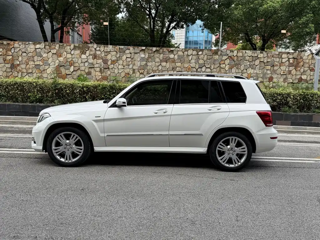 Mercedes-Benz GLK-Class — миниатюра 10