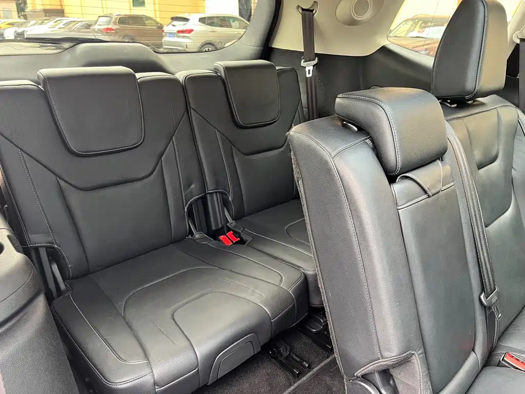 Ford Edge — миниатюра 13