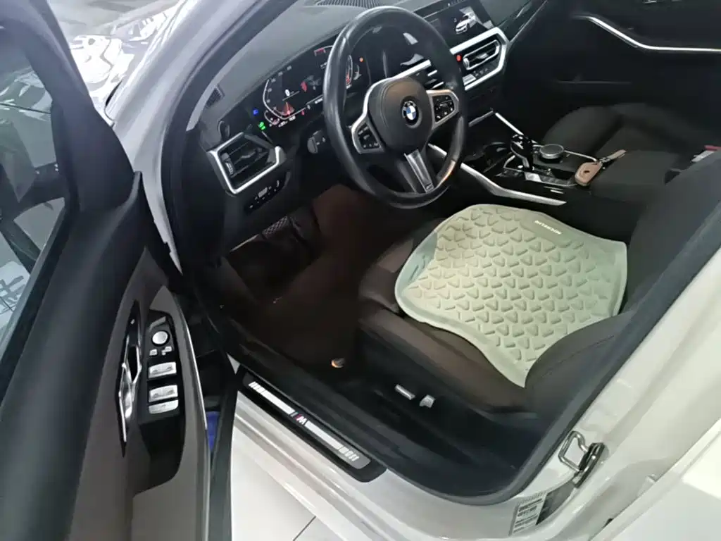BMW 3 Series — миниатюра 16