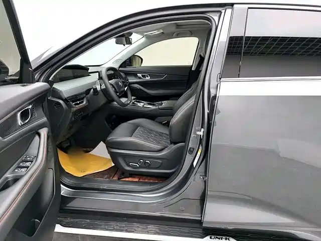 CHANGAN UNI K SMART IDD