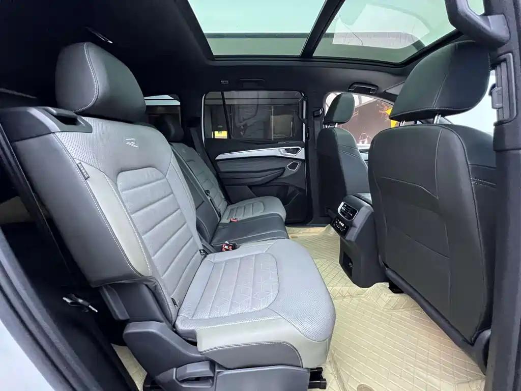 Volkswagen Talagon — миниатюра 4