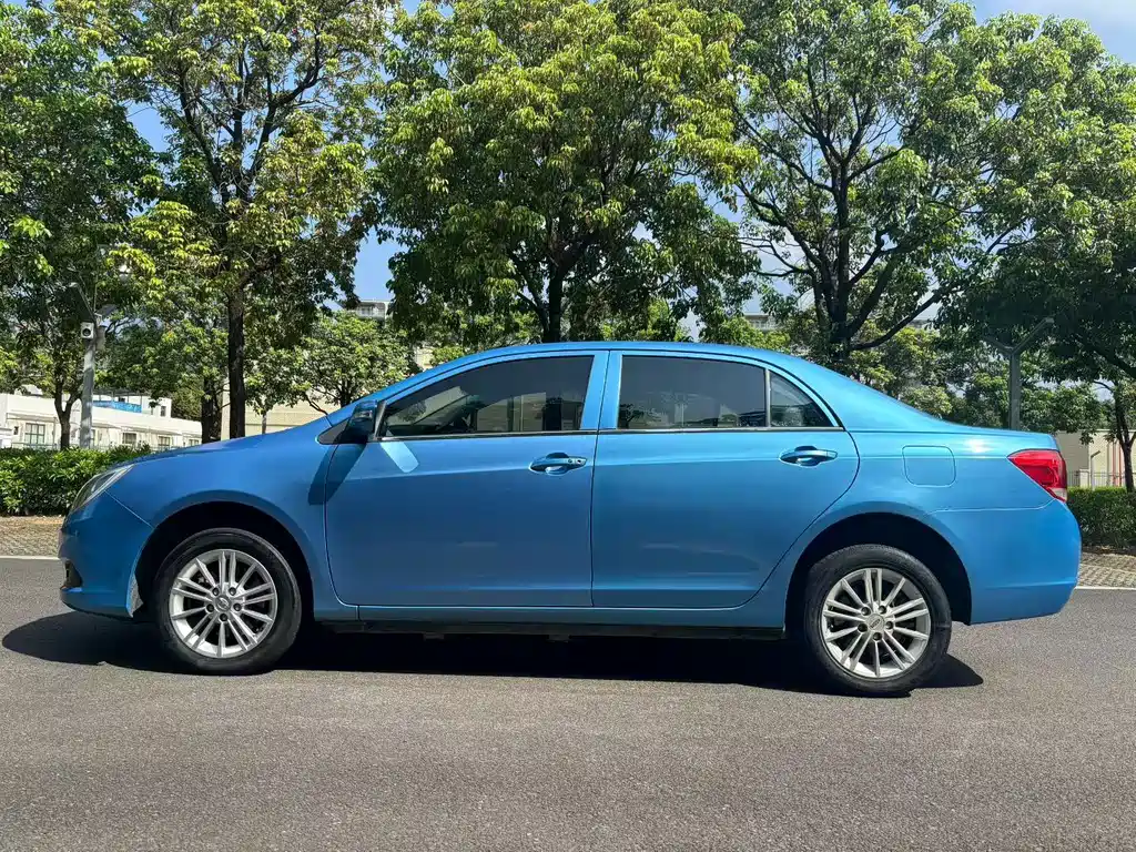 BYD e5 — миниатюра 3