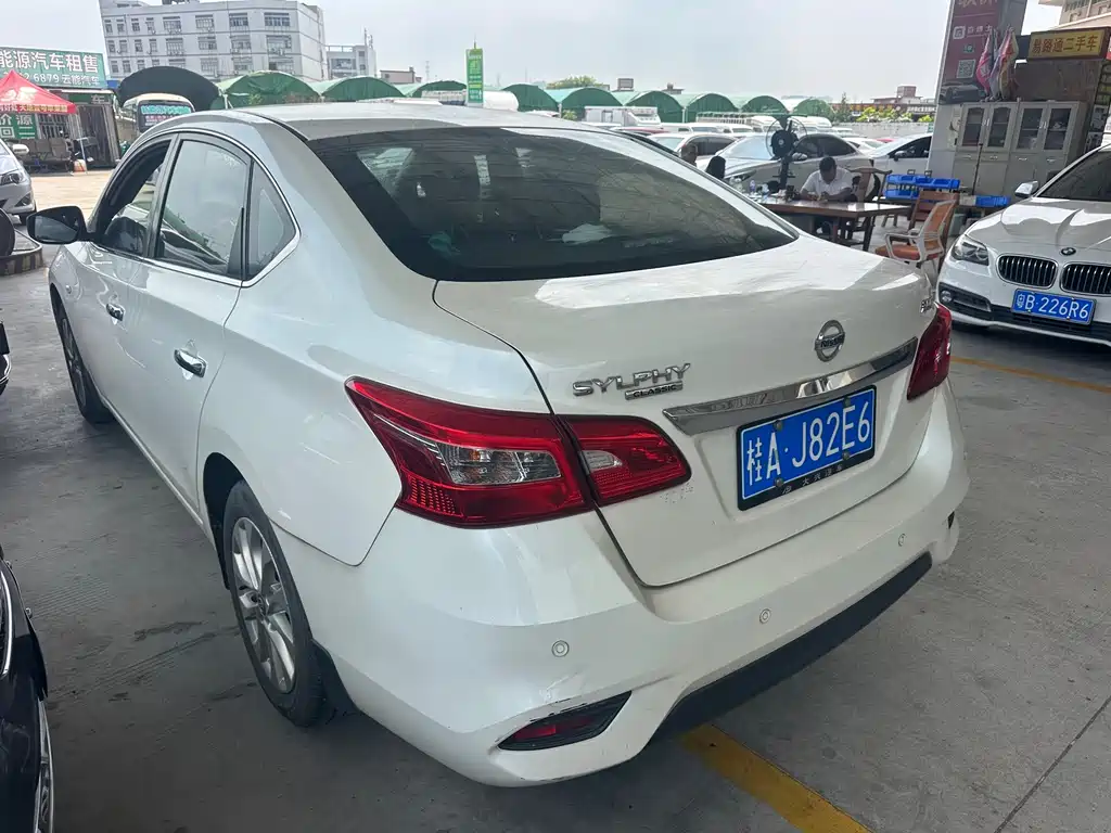 Nissan Sylphy — миниатюра 2