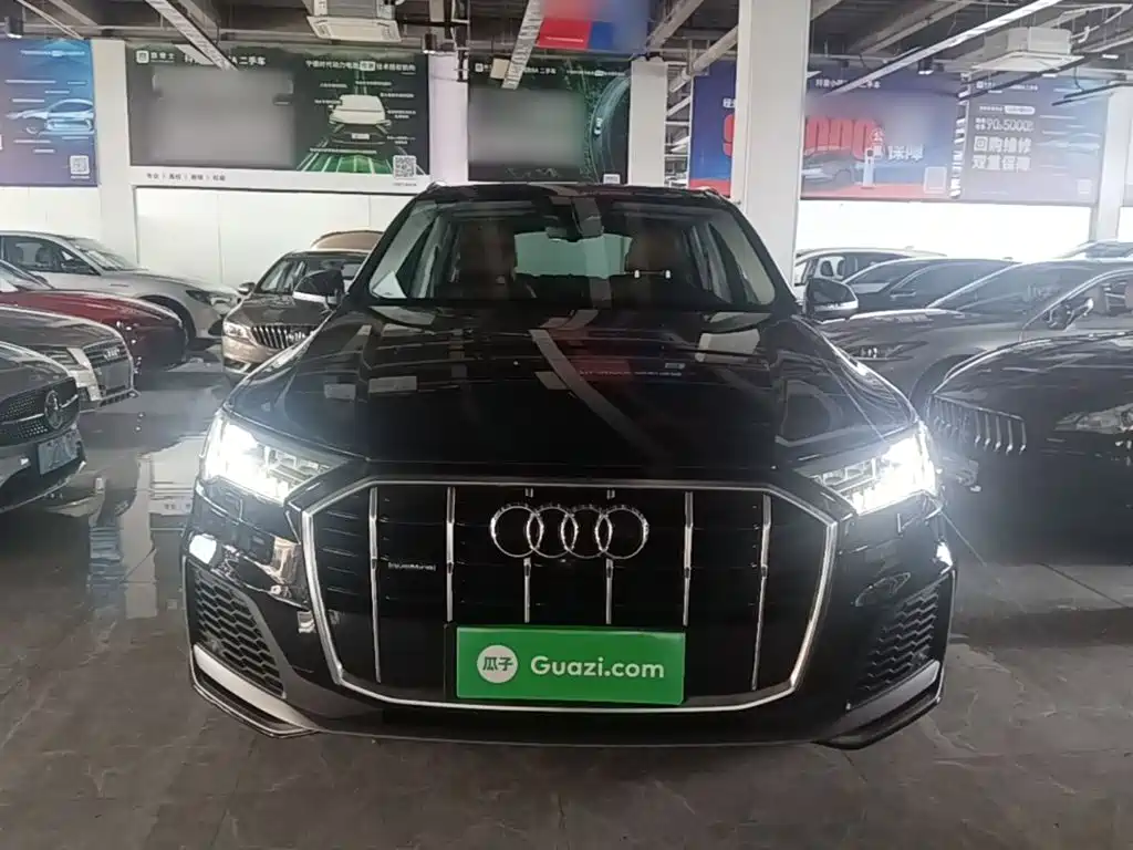 Audi Q7 — миниатюра 3