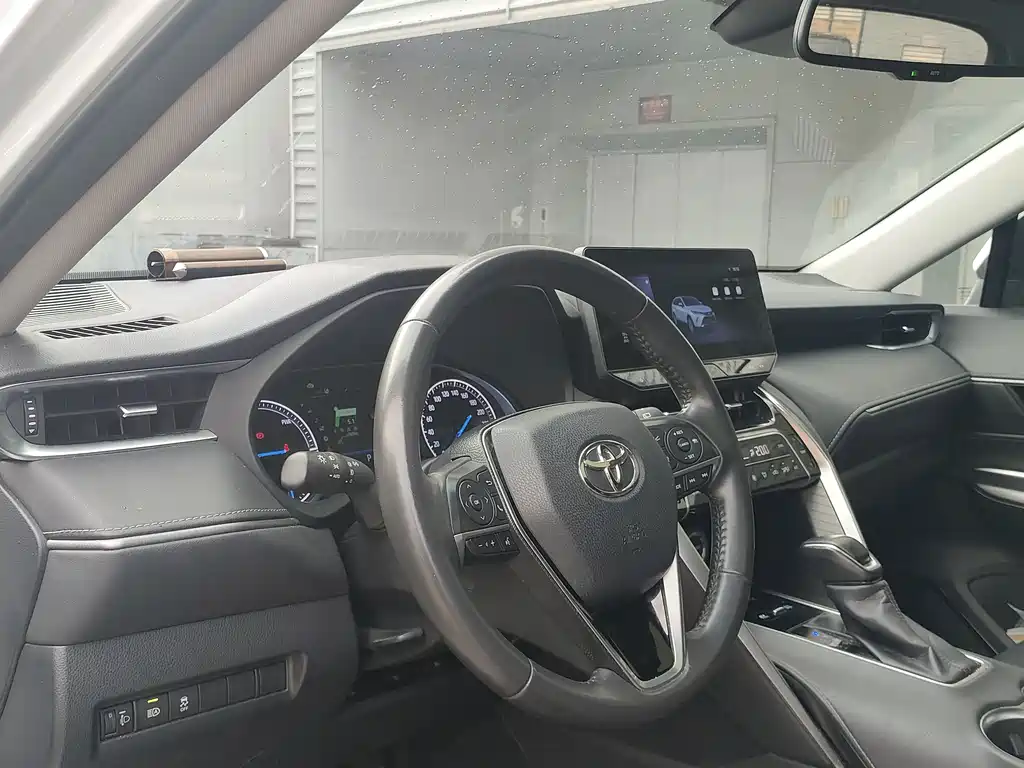 Toyota Harrier — миниатюра 11