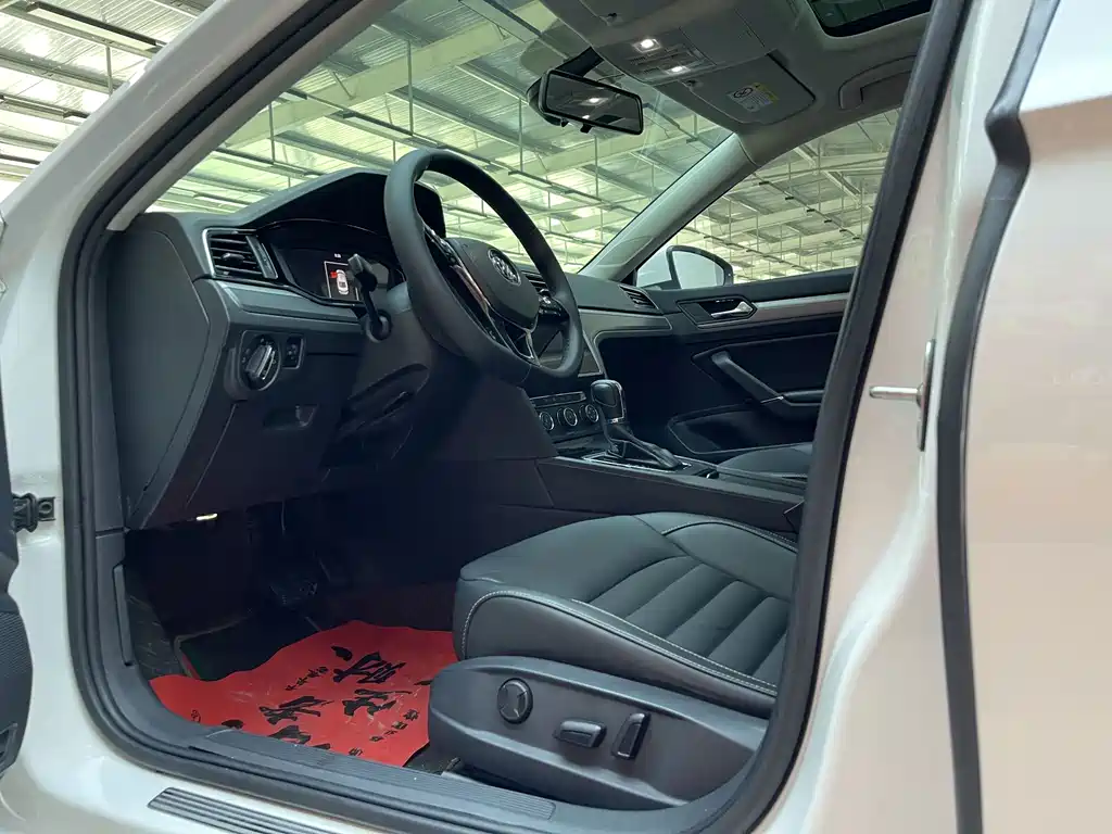 Volkswagen Lamando — миниатюра 4