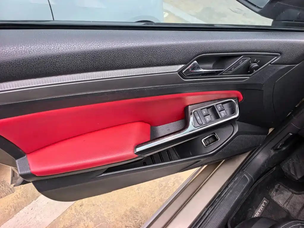 Volkswagen Lamando — миниатюра 6