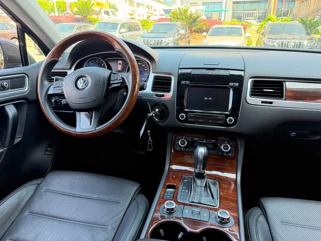 Volkswagen Touareg 2011 3.0TDI Comfort