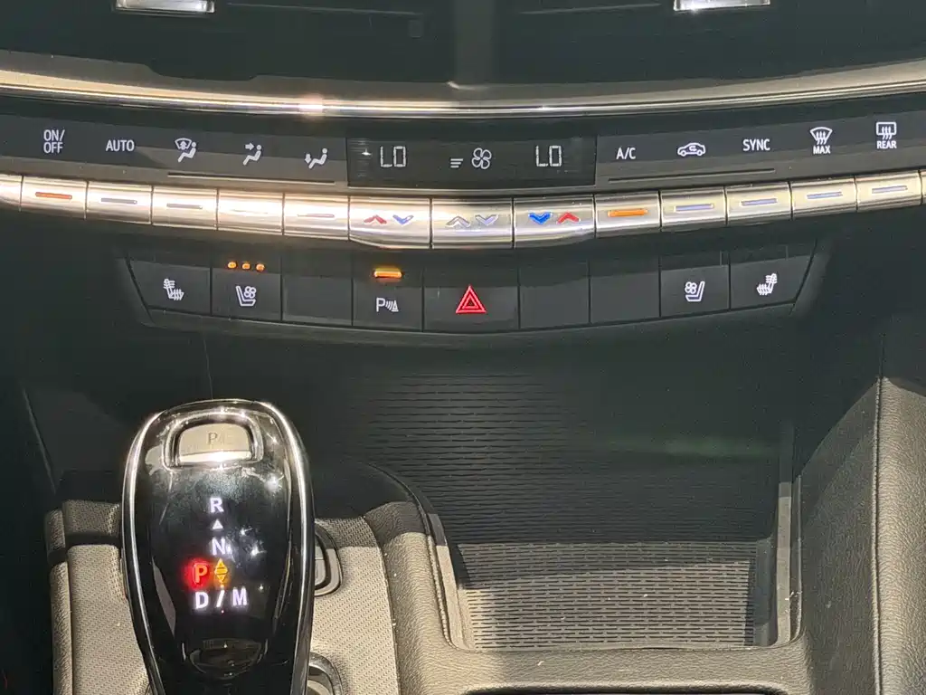 Cadillac CT5 — миниатюра 12
