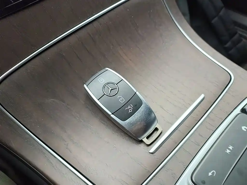 Mercedes-Benz GLC 2022 GLC 260 L 4MATIC Luxury