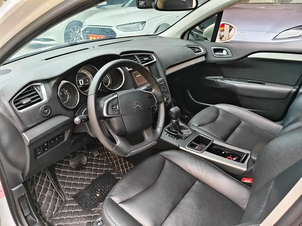 Citroen C4L — миниатюра 4