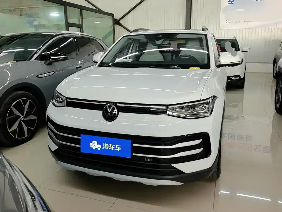 Volkswagen Tharu — миниатюра 2