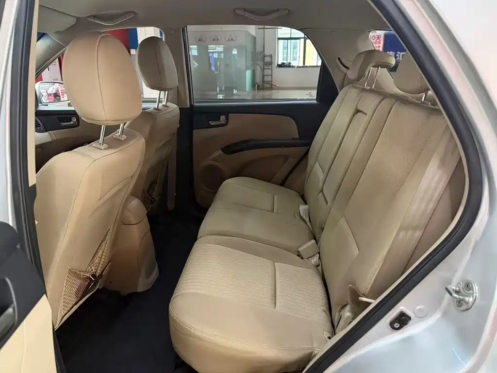 Kia Sportage — миниатюра 6