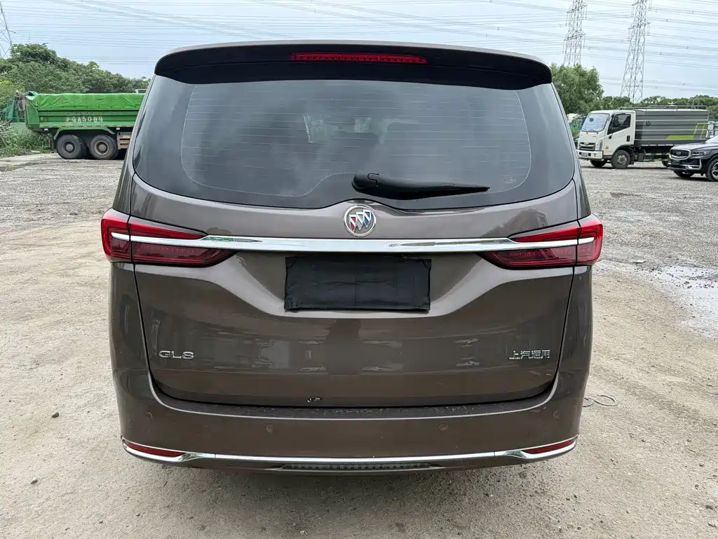 Buick GL8 — миниатюра 5