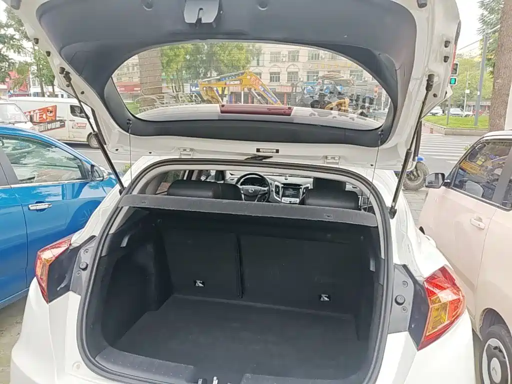 Changan Eado XT — миниатюра 19