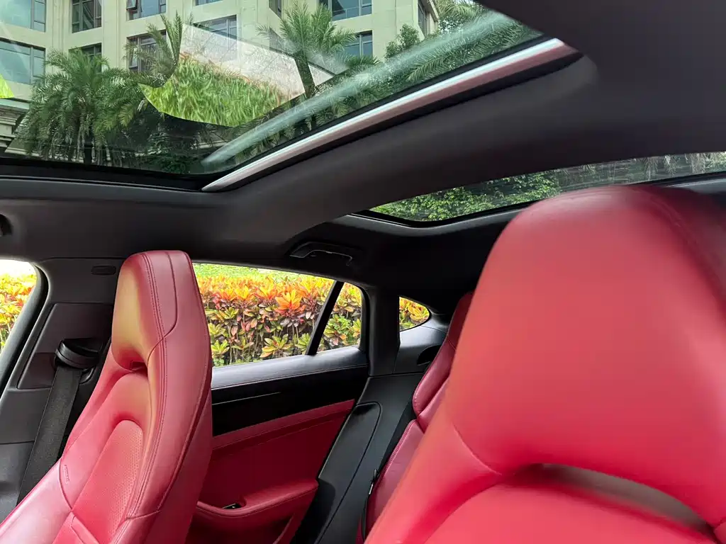 Porsche Panamera — миниатюра 8