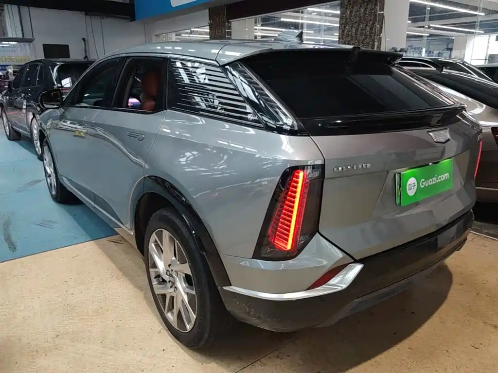 Cadillac IQ — миниатюра 5