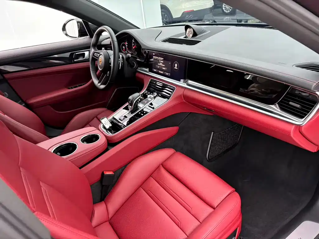 Porsche Panamera — миниатюра 11