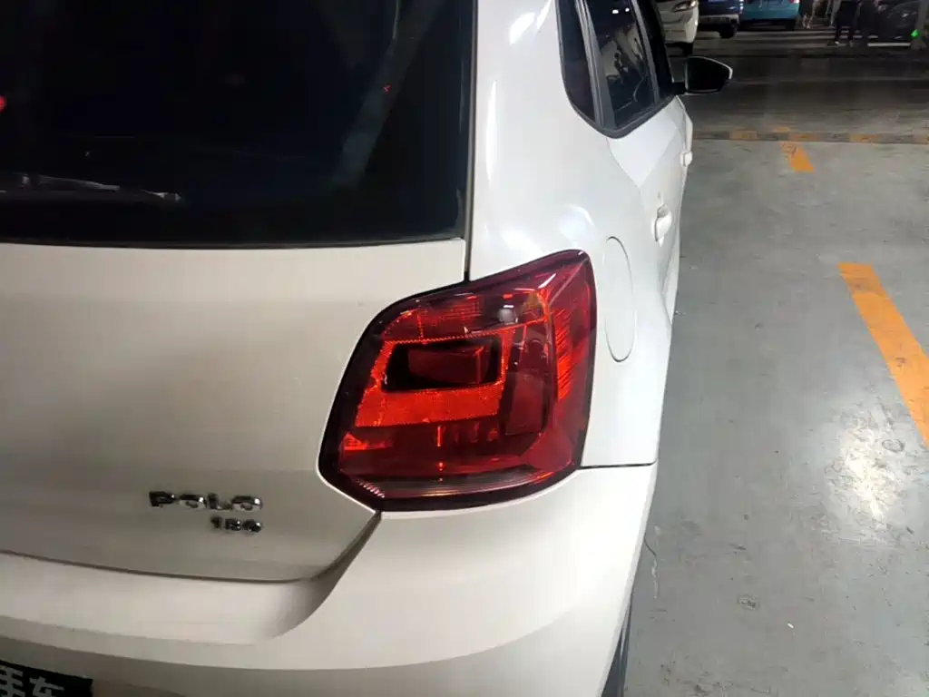 Volkswagen Polo — миниатюра 8