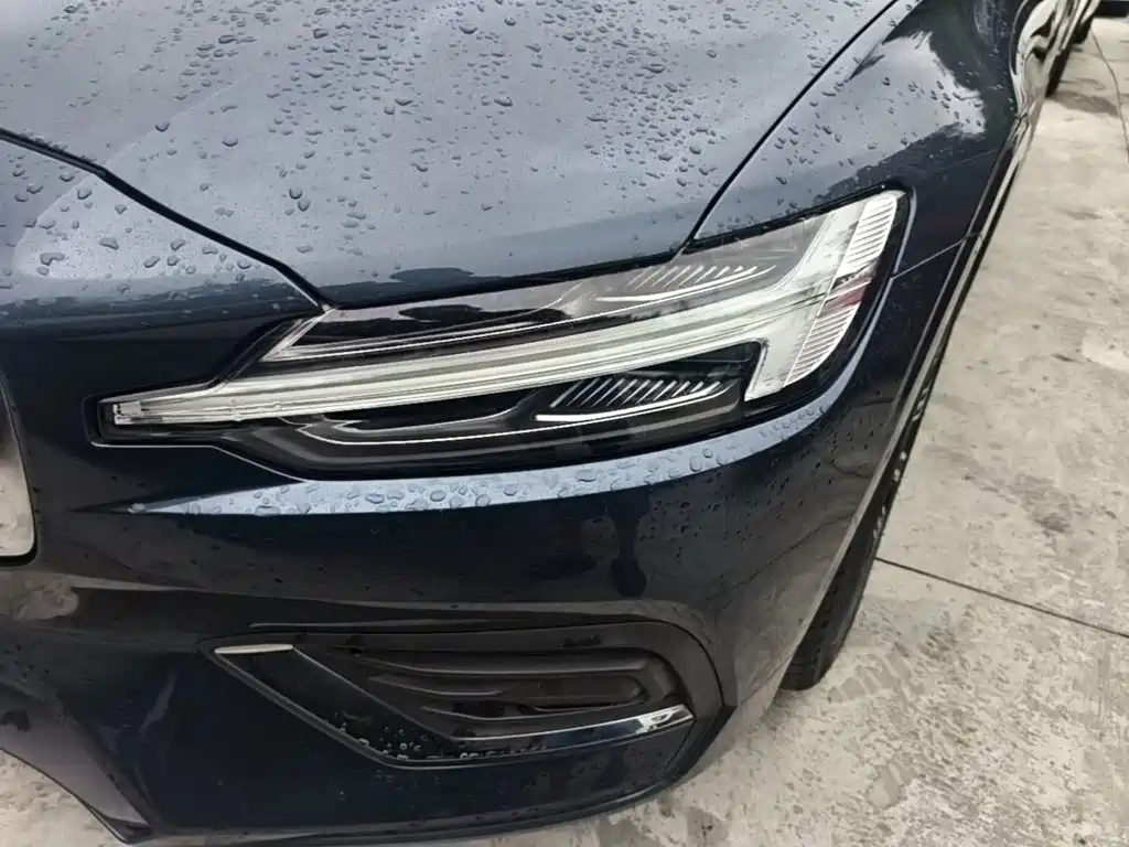 Volvo S60 — миниатюра 24