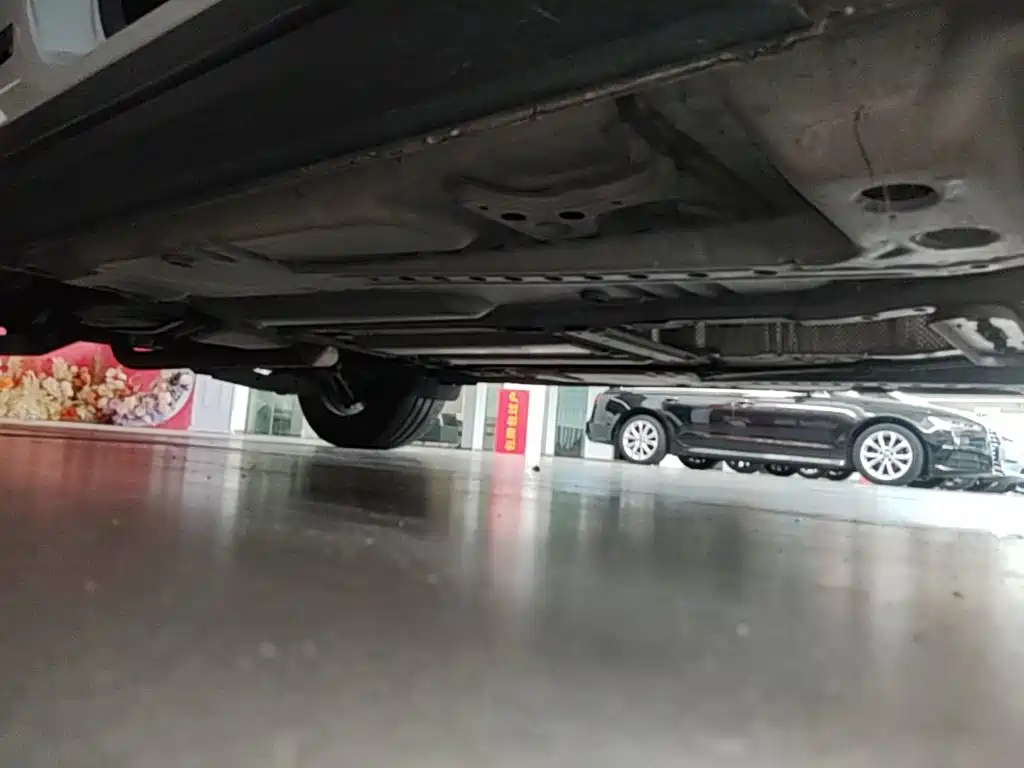Cadillac XT4 — миниатюра 21