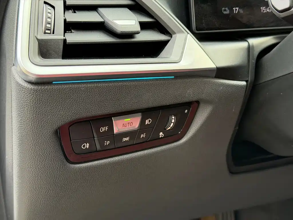BMW i3 — миниатюра 10