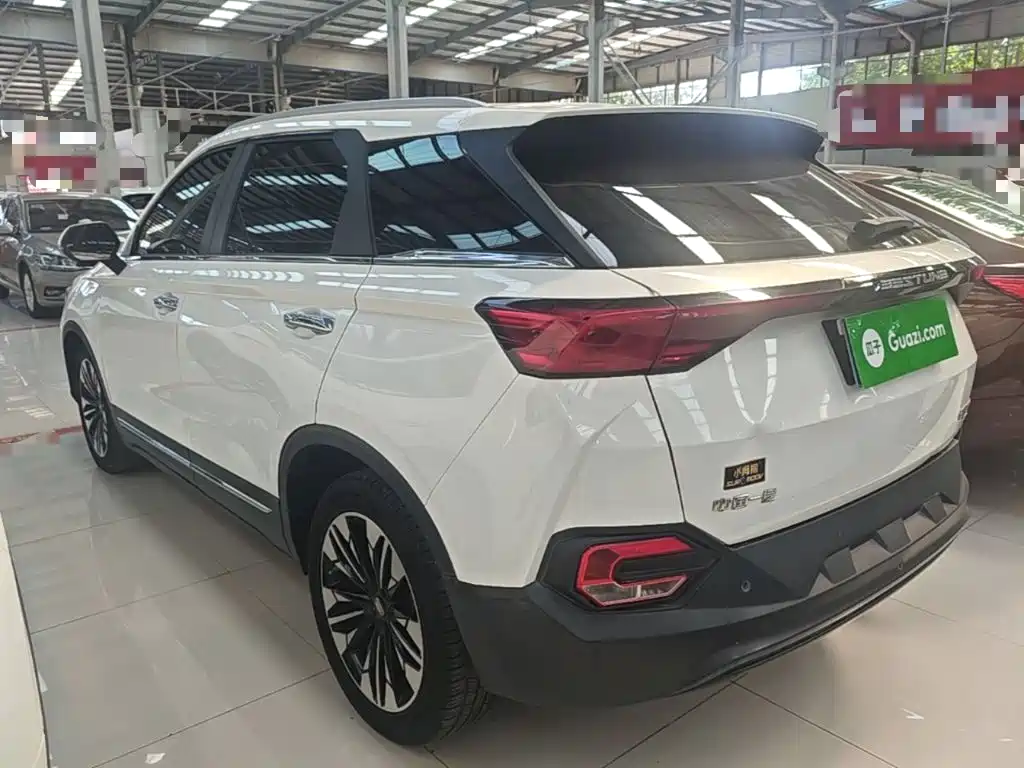 Bestune T77 — миниатюра 5