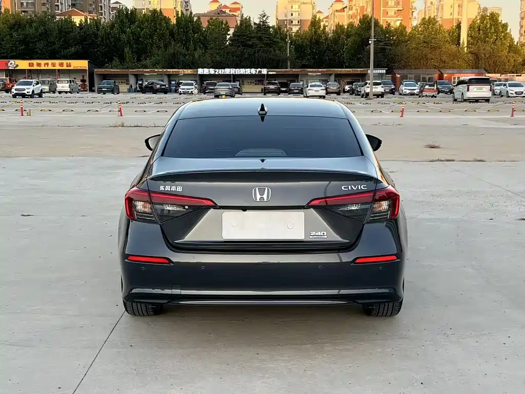 Honda Civic — миниатюра 5
