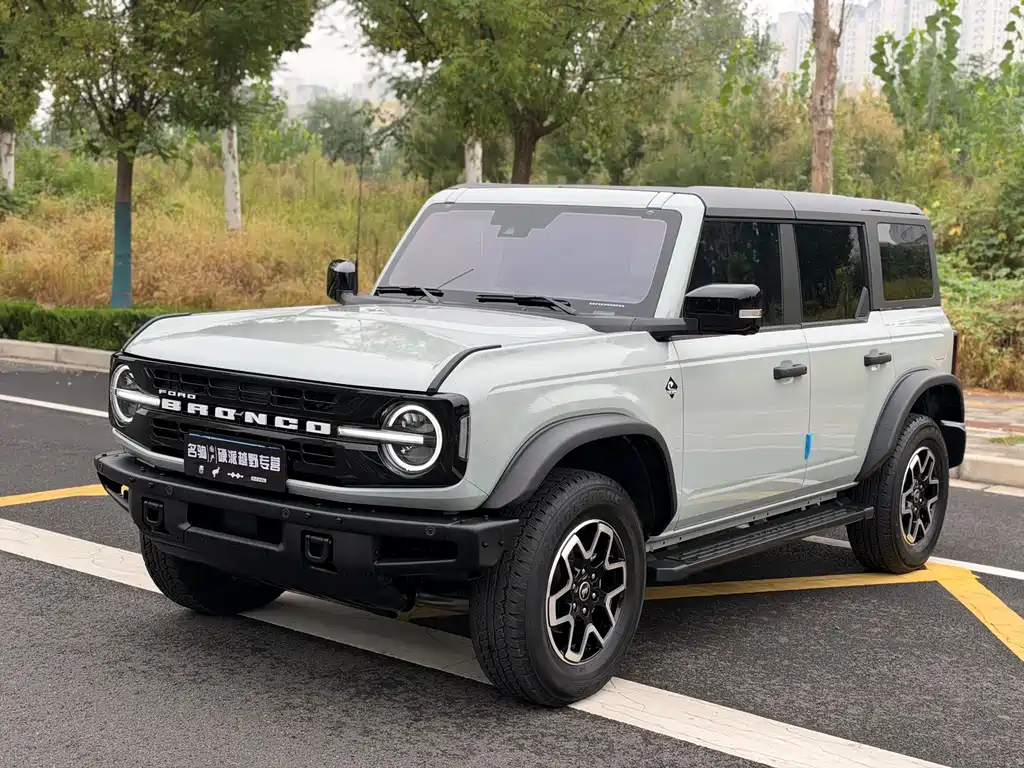 Ford Bronco