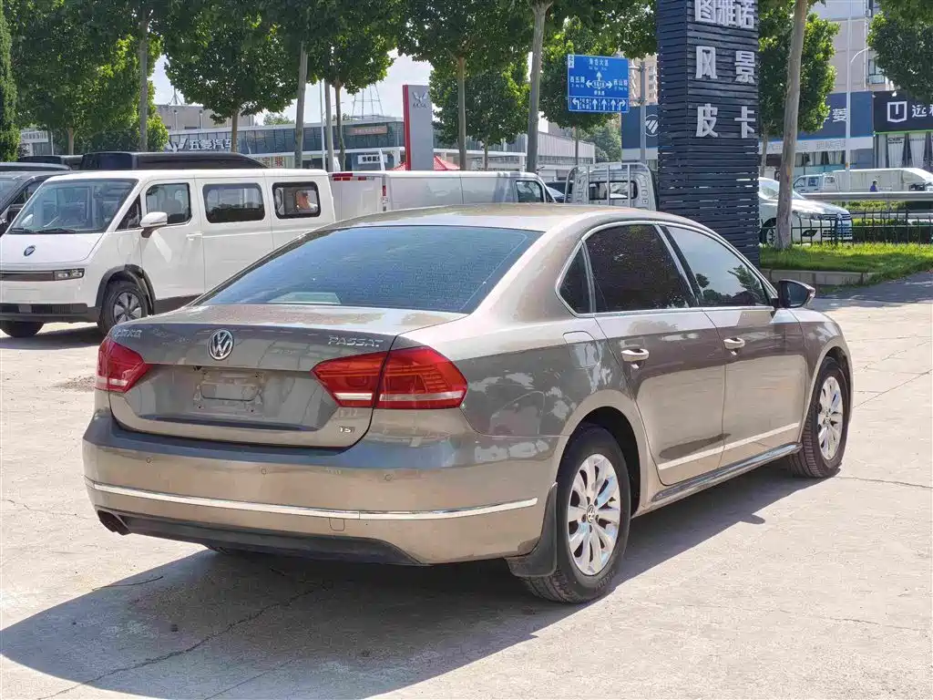 Volkswagen Passat 2011 1.4TSI DSG