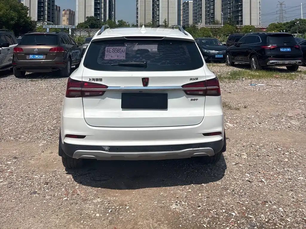 Roewe RX5 — миниатюра 4