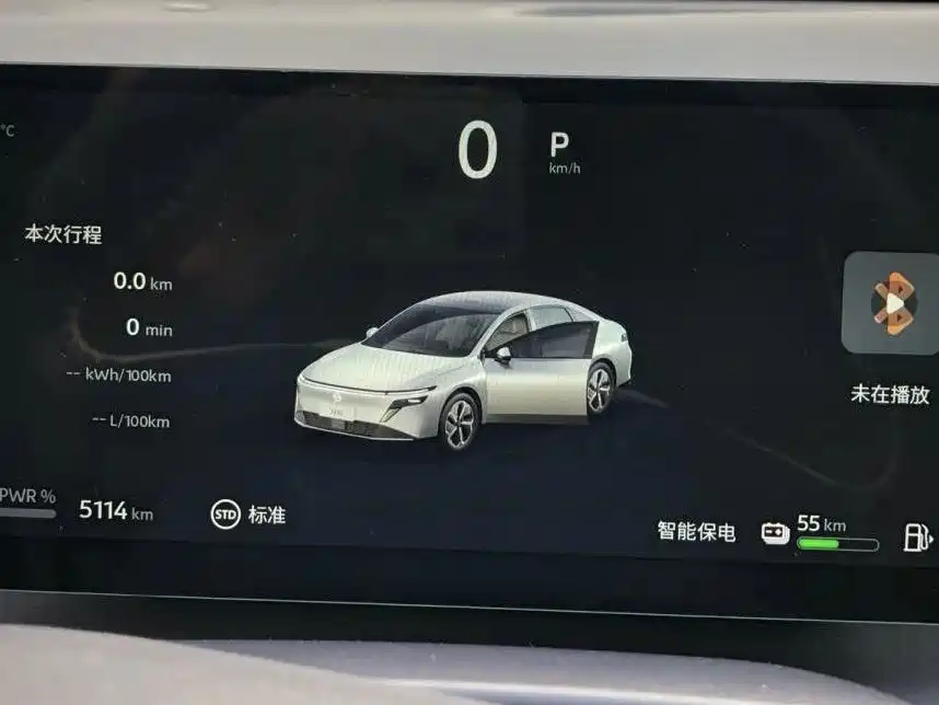 Nissan N6 - фото 9