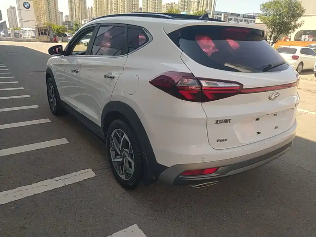 Hyundai Tucson — миниатюра 5