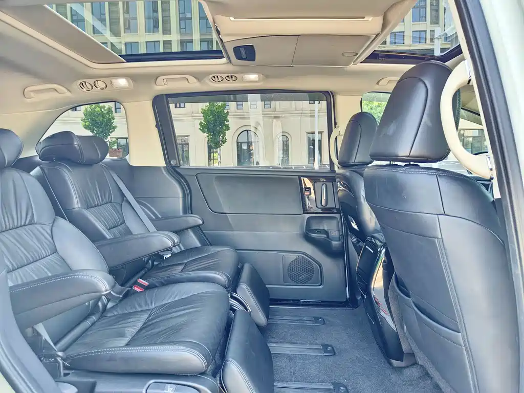 Honda Odyssey — миниатюра 7
