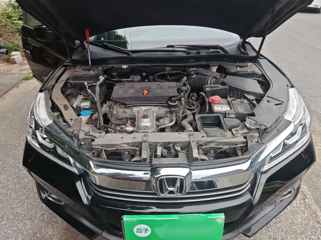 Honda Accord — миниатюра 20