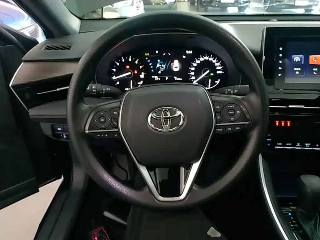 Toyota Avalon — миниатюра 11