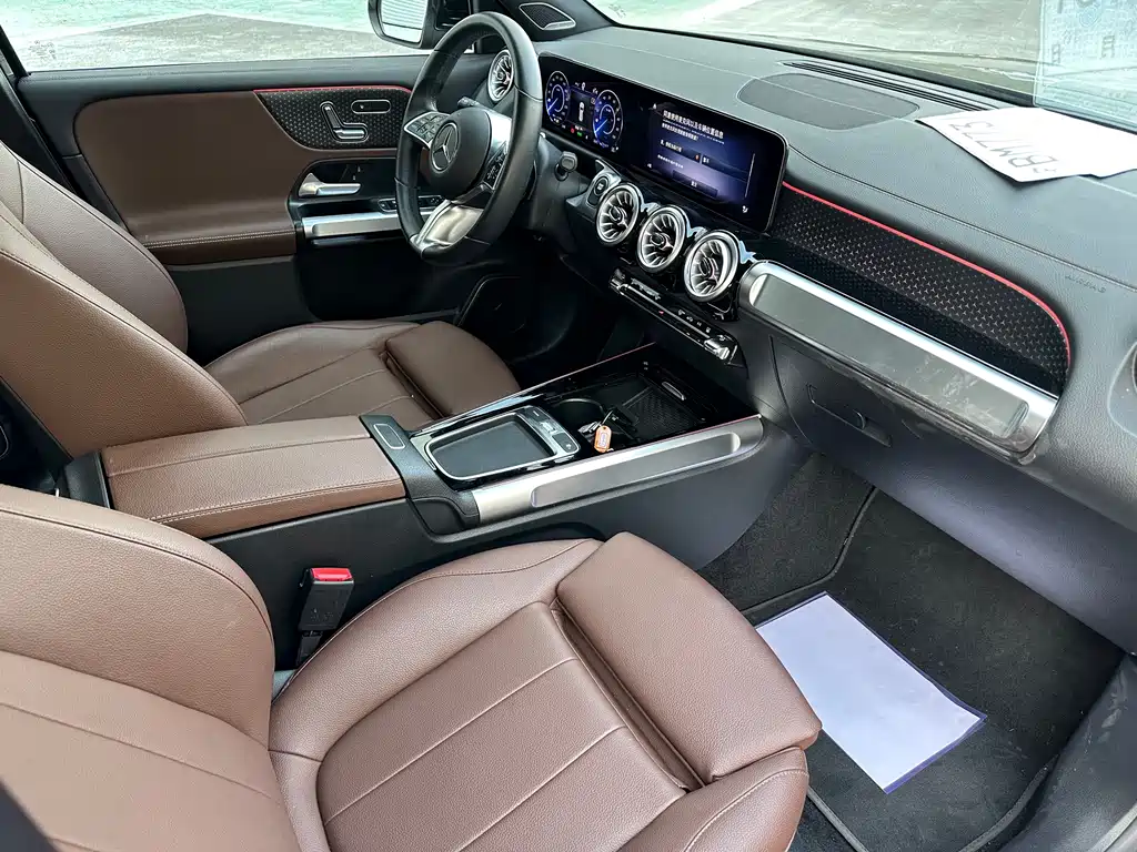 Mercedes-Benz EQB — миниатюра 8