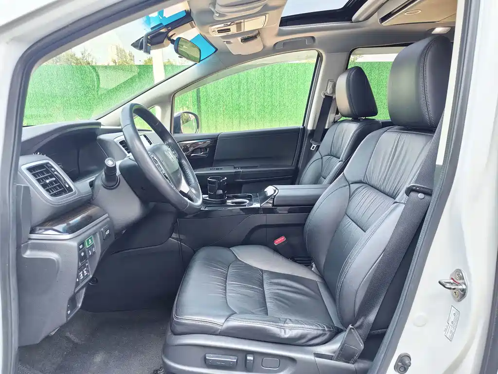 Honda Odyssey — миниатюра 4