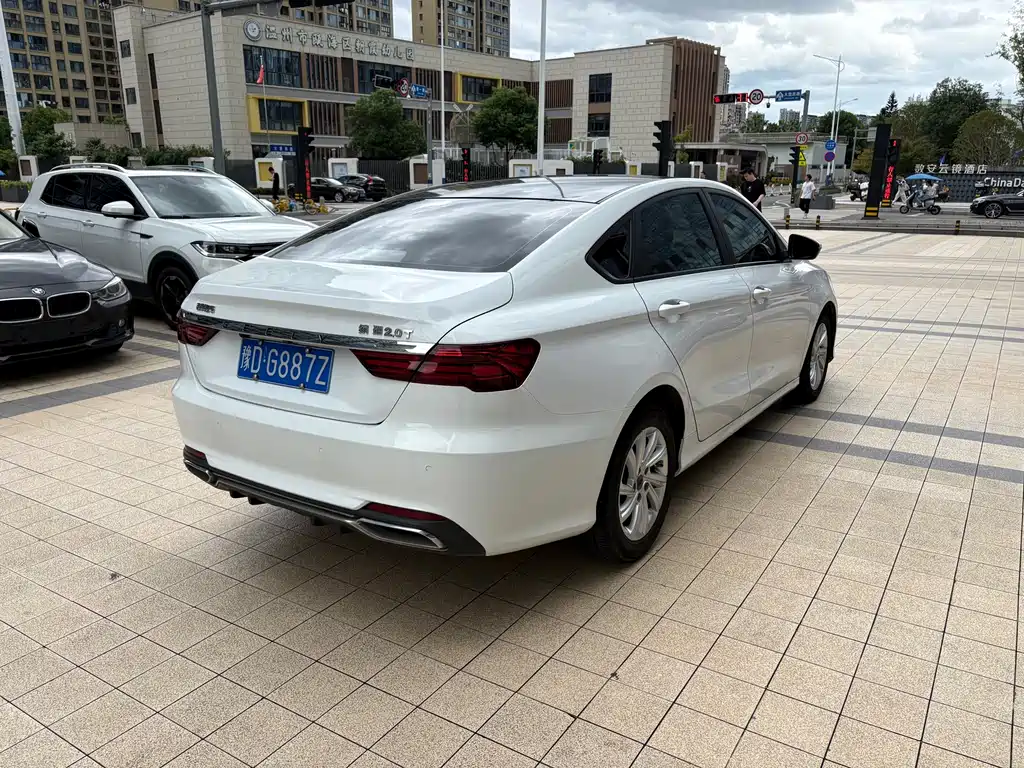 Geely Binrui — миниатюра 5