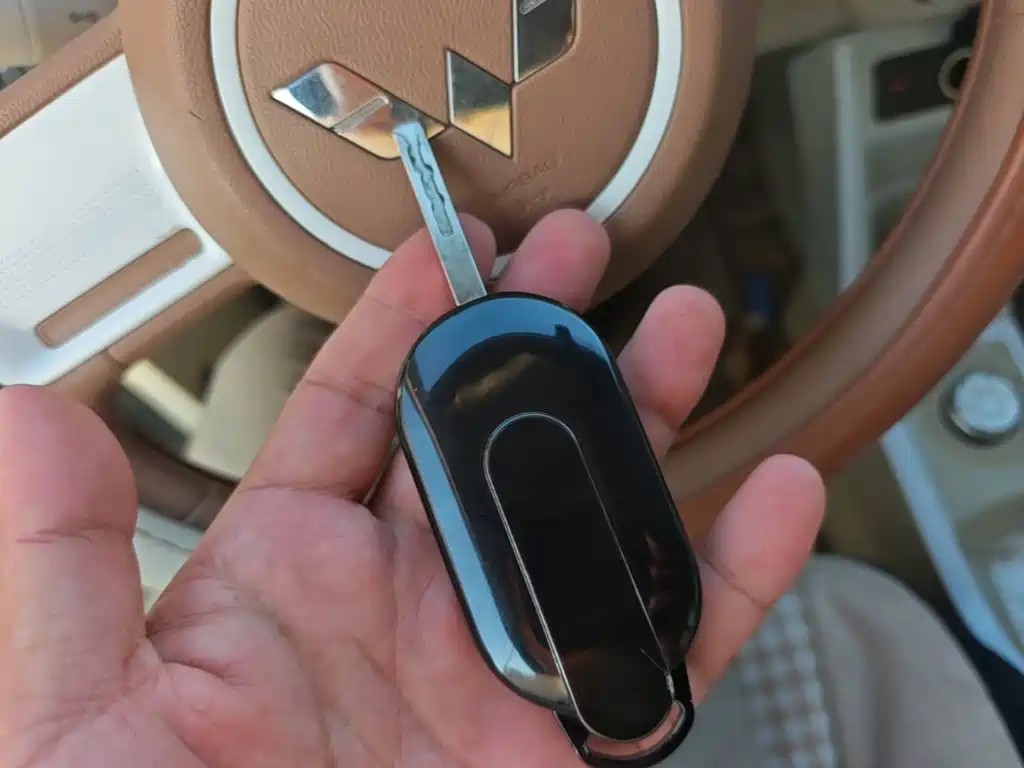 Wuling MINIEV — миниатюра 9