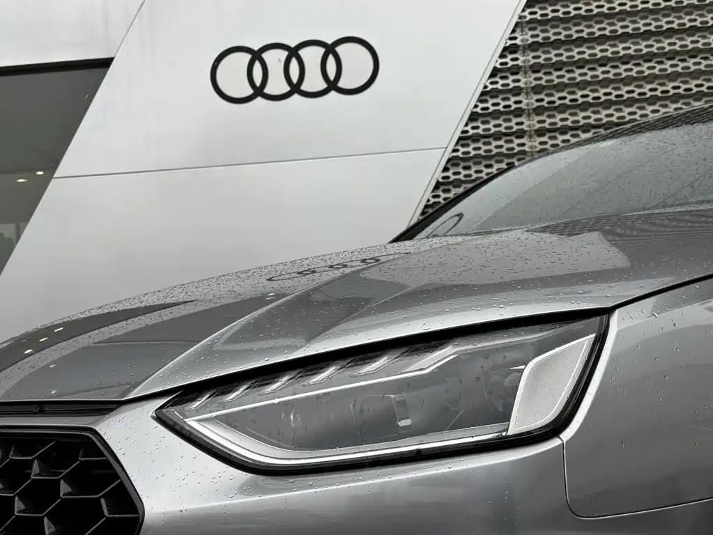 Audi A4L — миниатюра 15