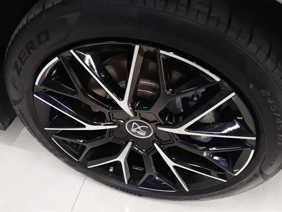 BYD Han 2025 DM-i Smart Drive 125KM Flagship