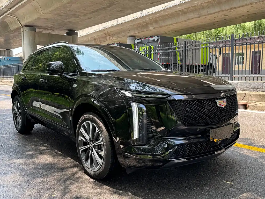 Cadillac XT5 — миниатюра 3