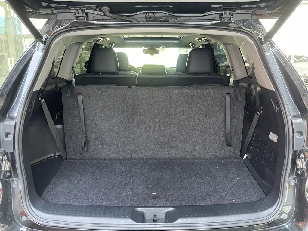 Toyota Highlander — миниатюра 20