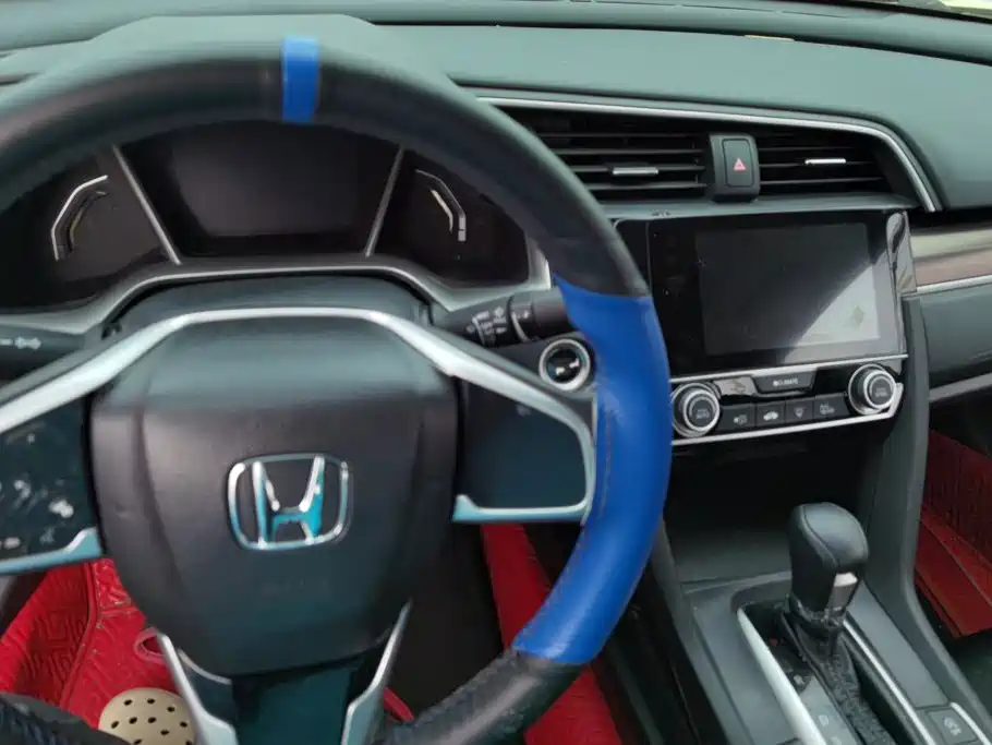 Honda Civic — миниатюра 12