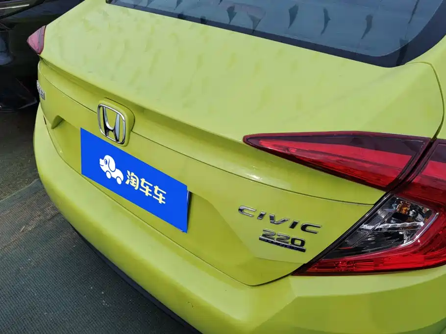 Honda Civic — миниатюра 4